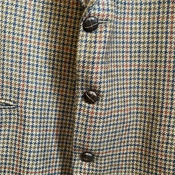 Embassy Row Jacket - Picture 6 of 14